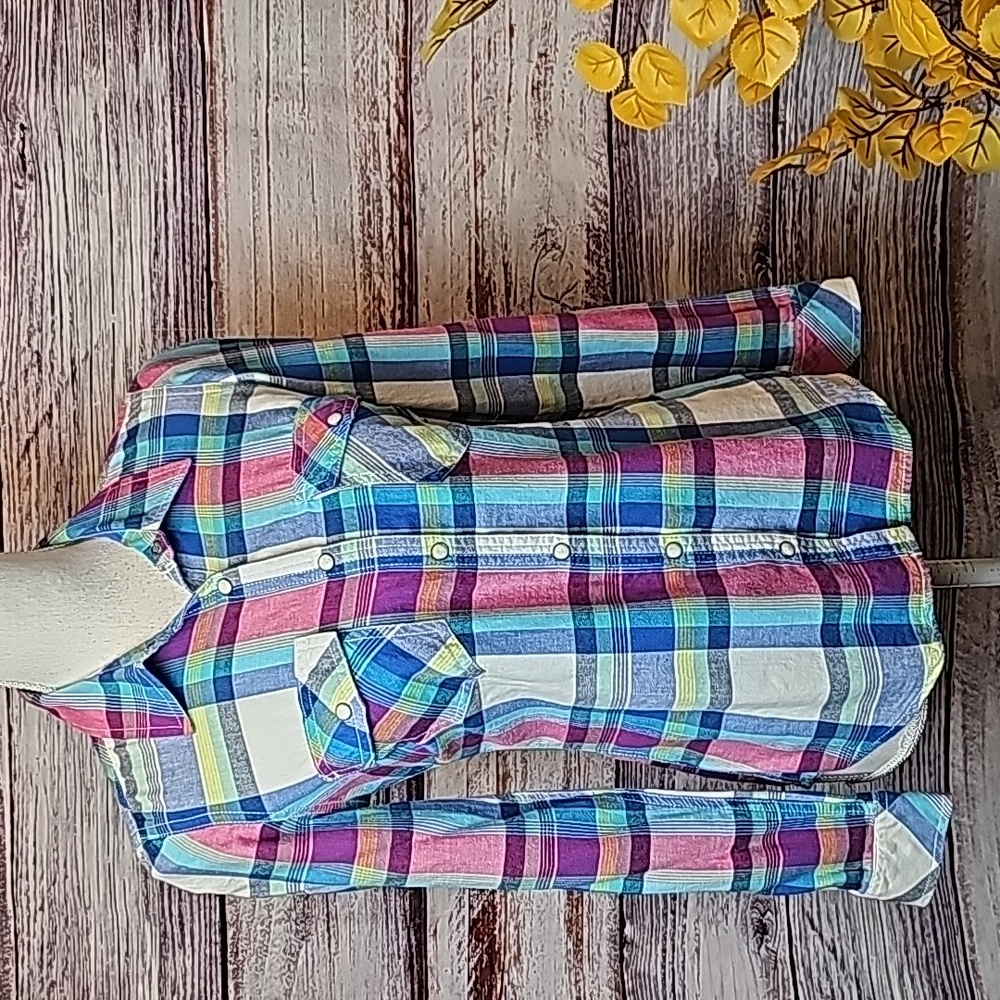 SONOMA MULTI-COLORED PLAID LONG SLEEVE SNAP UP  WESTERN STYLE SHIRT